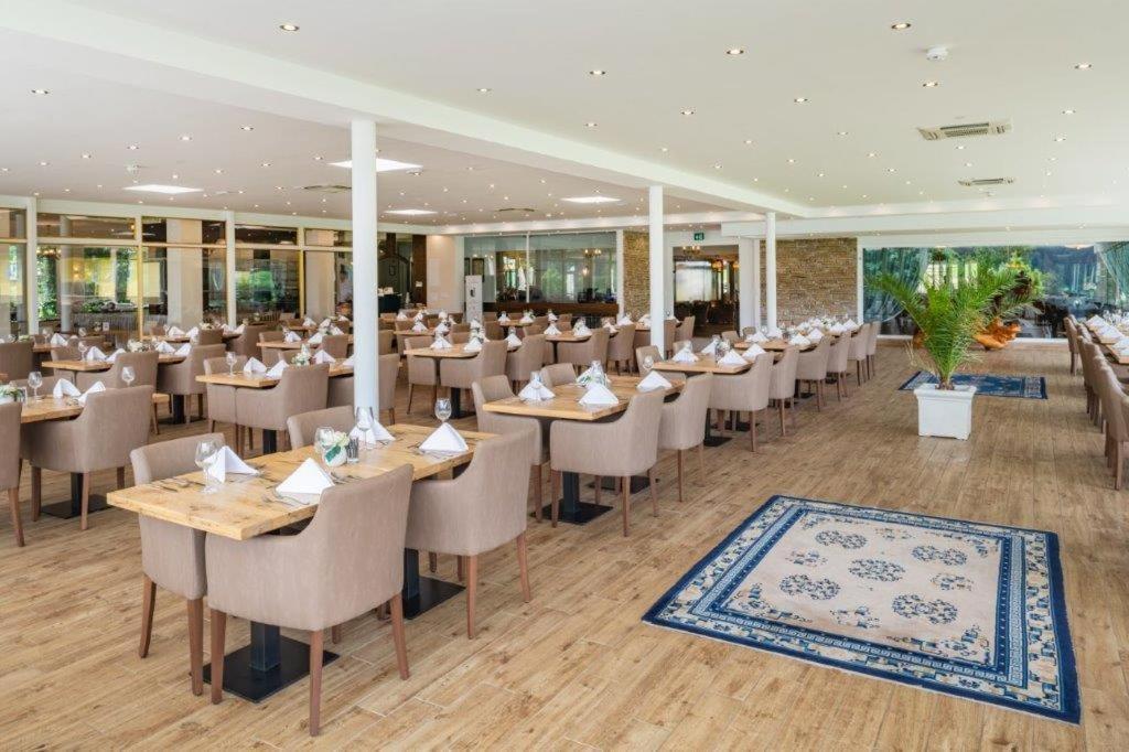 Promenaden-Strandhotel Marolt Sankt Kanzian am Klopeiner See Esterno foto